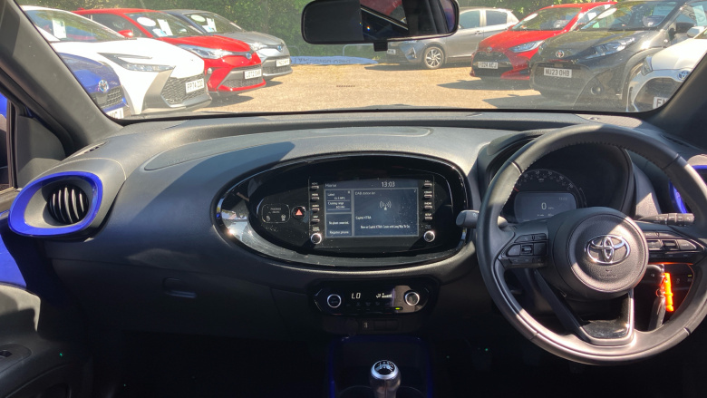 Toyota Aygo X 1.0 VVT-i Edge 5dr Petrol Hatchback